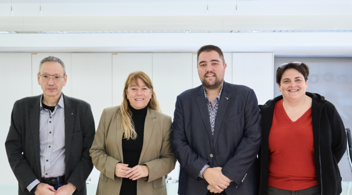 Peu de foto (d'esquerra a dreta): Jordi Font, director del Memorial Democràtic; Natàlia Garriga, consellera de Cultura; Gerard Companys, alcalde d’Alcarràs; i Estefania Rufach, vicepresidenta de l’Institut d’Estudis Ilerdencs (IEI).