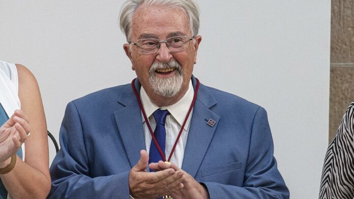 add1a8e0-6c98-4b64-8745-4fd365fe20b0_16-9-aspect-ratio_default_0